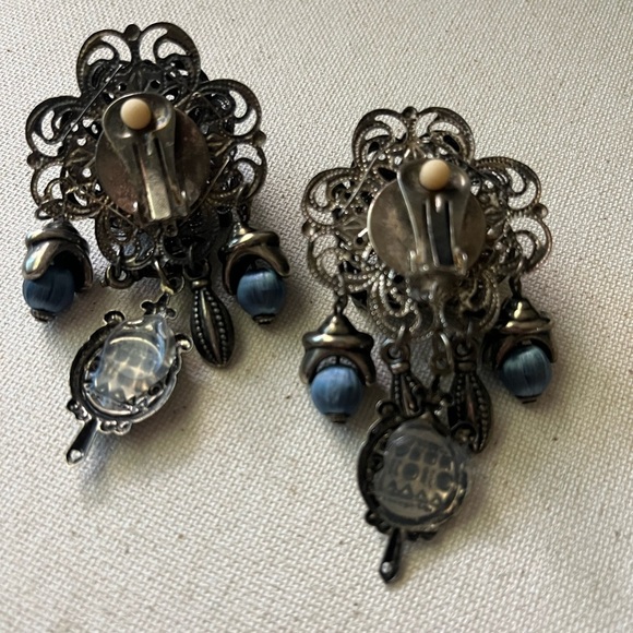 Vintage Filigree Blue Cabochon Dangle Clip-On Earrings - Picture 2 of 3
